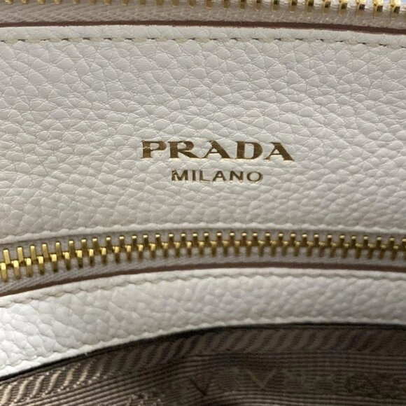 PRADA White Leather Handbag 849-081725 - Picture 13 of 14